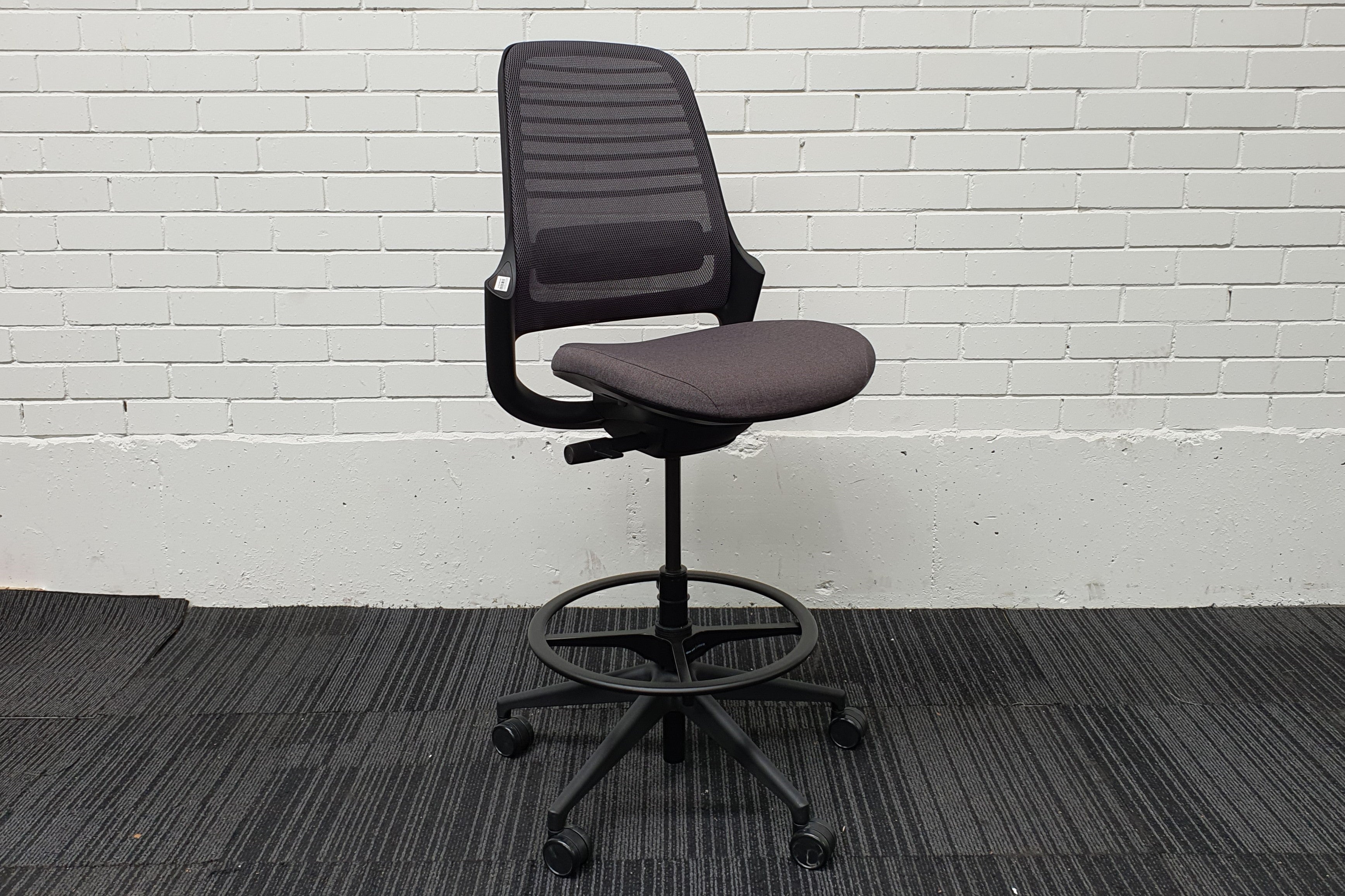 Steelcase Series 1 Stool – Egans Furniture Sydney