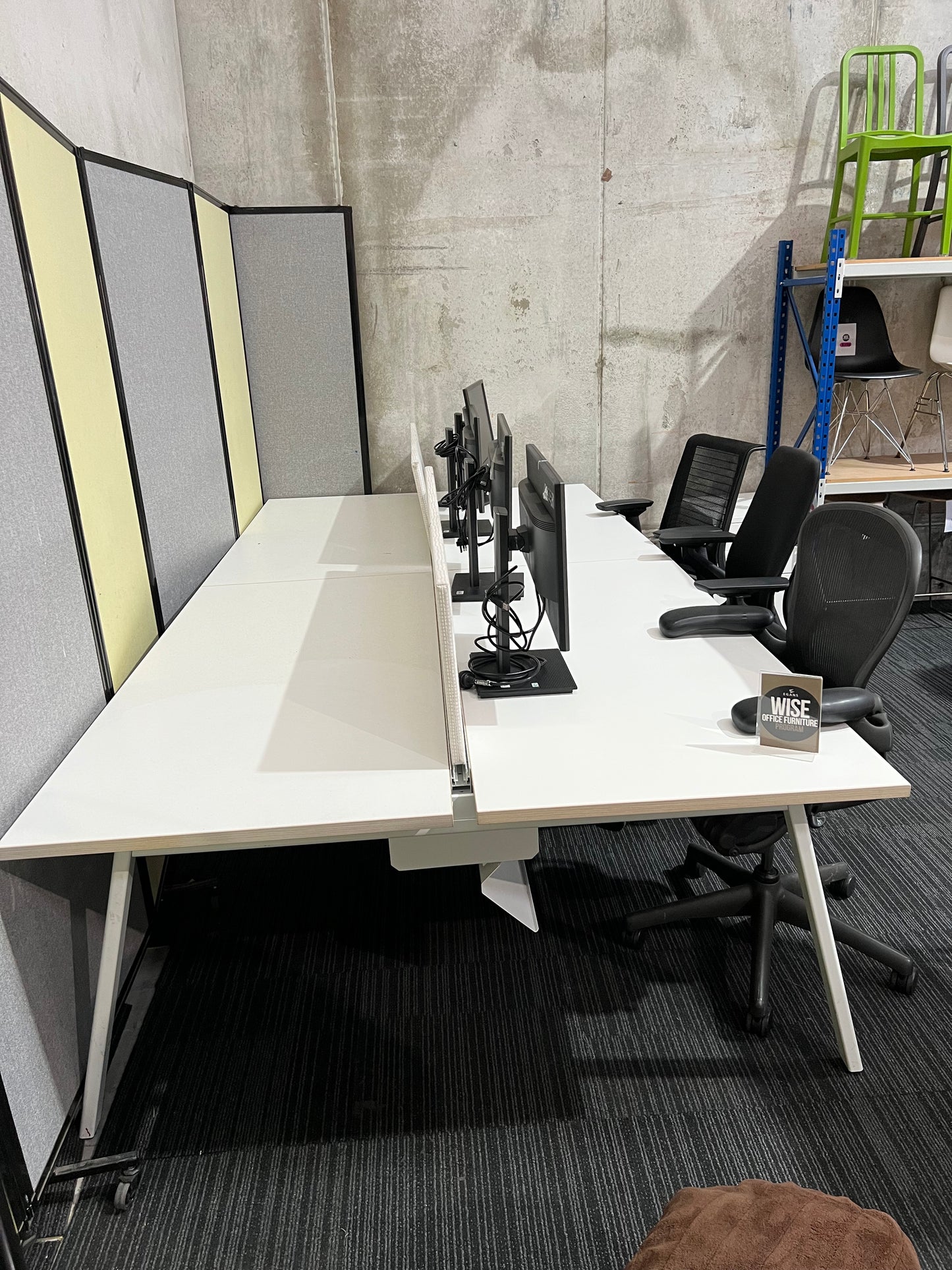 Workstation Pod of 4 Desks
